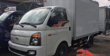 giá xe hyundai h150